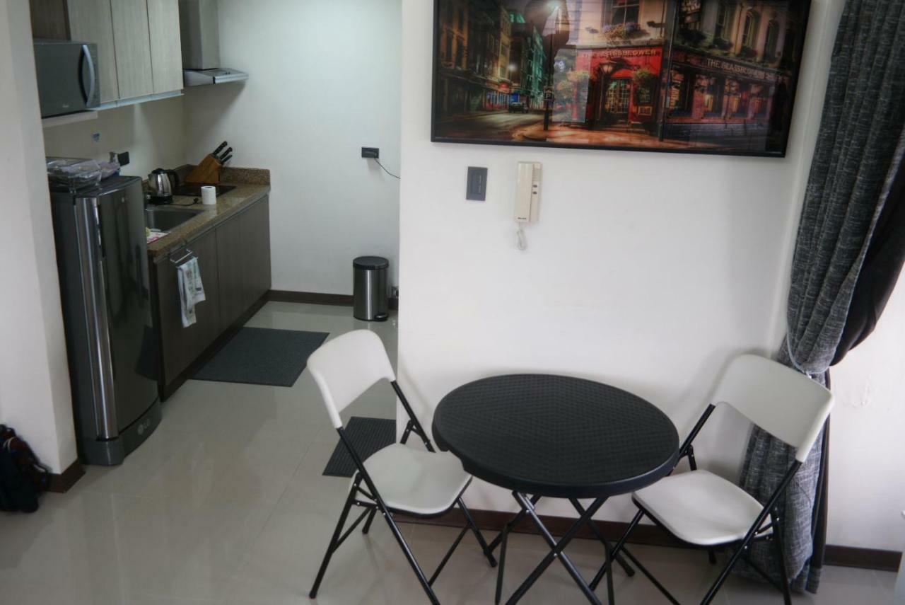Ferienwohnung Splendido Tower 2 Ann'S Unit Tagaytay City Exterior foto